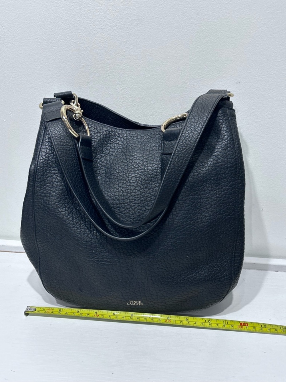 Vince Camuto Black Pebbled Leather Hobo Shoulder Bag Gold Hardware - Picture 14 of 16